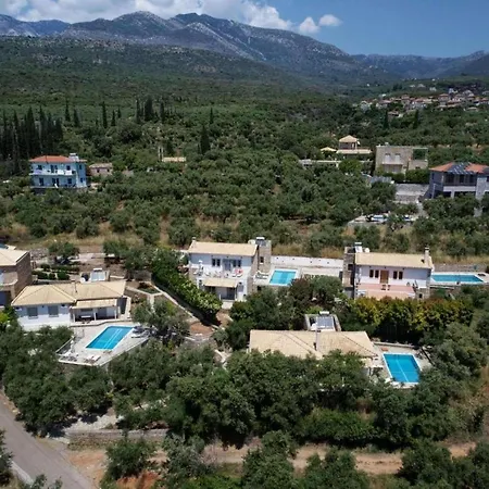 Daphne Aghios Nikolaos Peloponnese Riglia