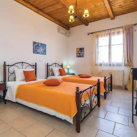 Villa Daphne Aghios Nikolaos Peloponnese