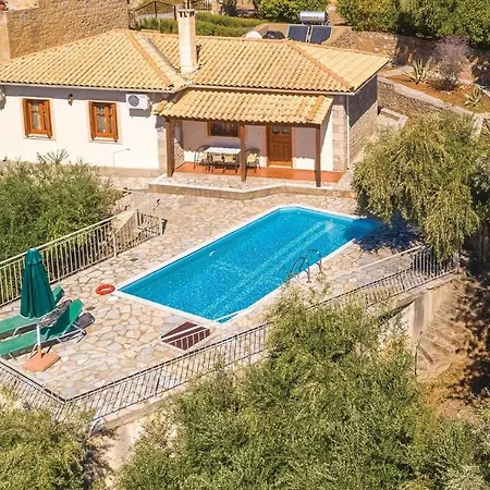 Daphne Aghios Nikolaos Peloponnese Riglia